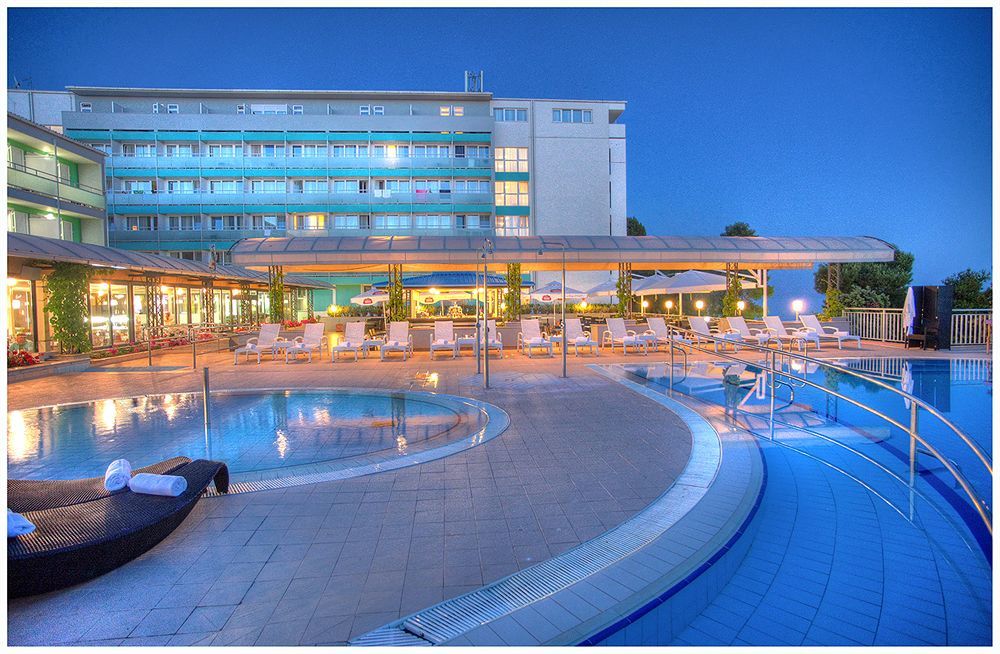 Hotel Pinija 4*